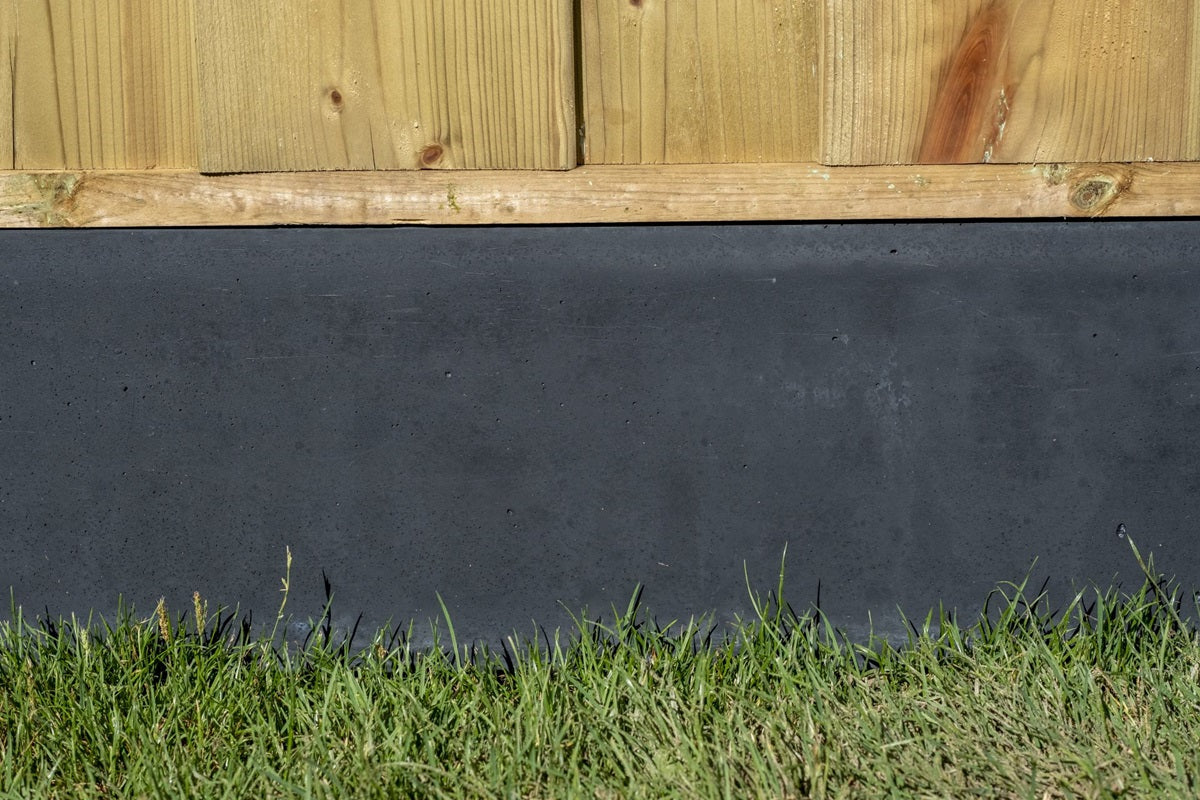 Smooth Concrete Gravel Boards - Charcoal